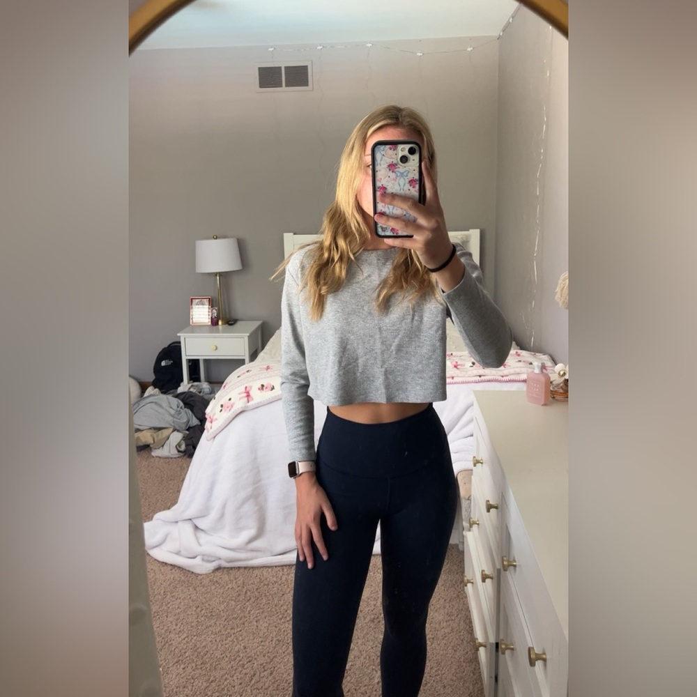 aritzia sunday best long sleeve